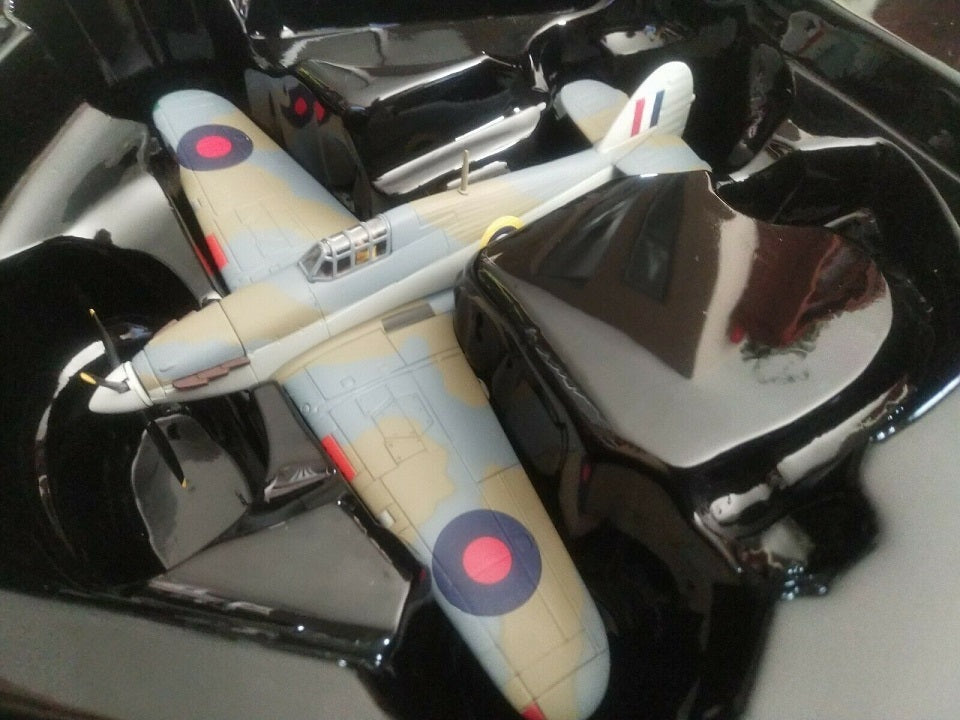 CORGI SEA HURRICANE ROYAL NAVY FLEET AIR ARM (RNFAA) No.880 NAS RICHARD "DICKIE" CORK 1941
