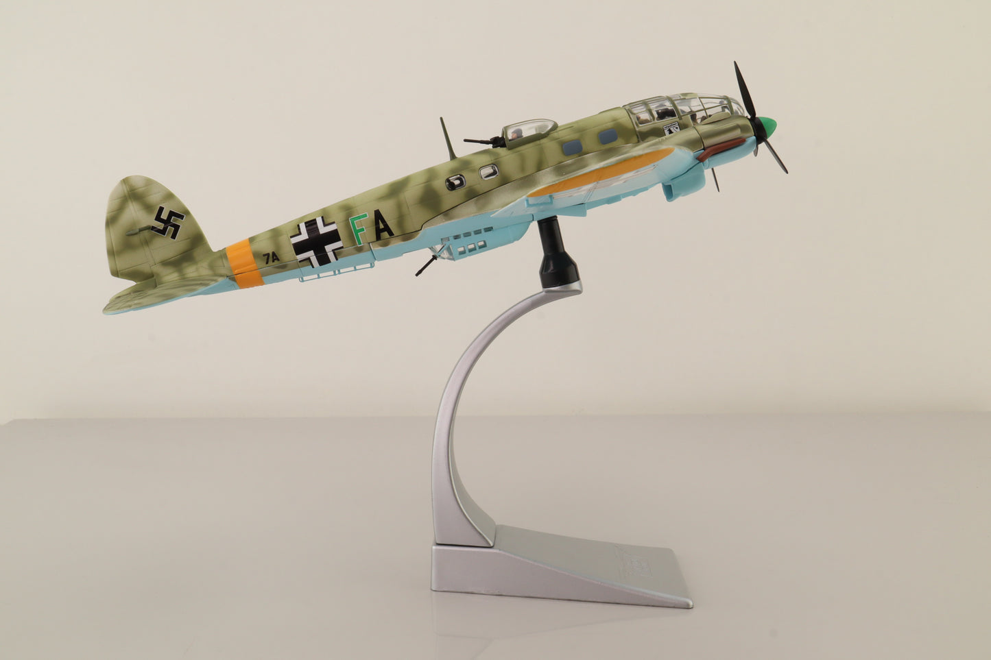 CORGI HE 111H-6 LUFTWAFFE GEFECHTSVERBAND KUHLMEY IMMOLA FINLAND 1944