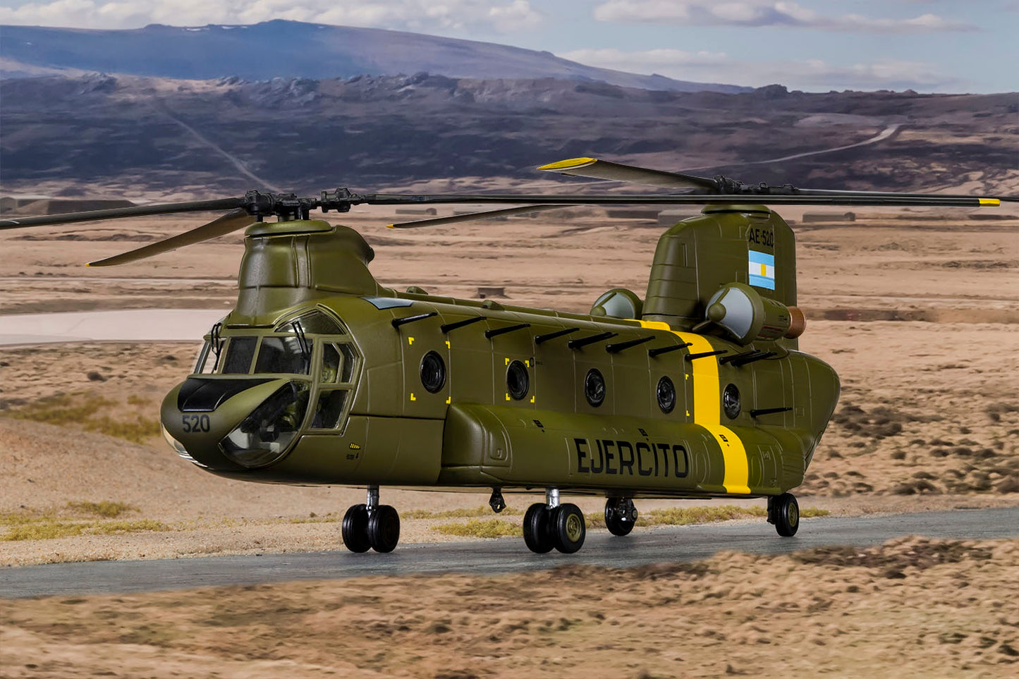 CORGI CHINOOK AE-520 ARGENTINE ARMY CAPTURED 1982