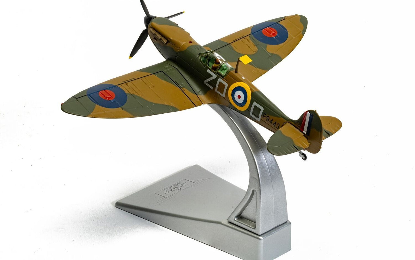 CORGI SPITFIRE MKI RAF NO.222 SQN FLT LT "DOUGLAS BADER" (BATTLE OF BRITAIN 85)