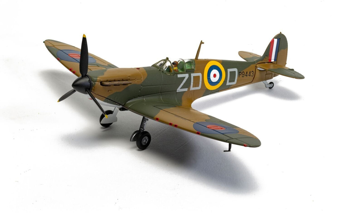 CORGI SPITFIRE MKI RAF NO.222 SQN FLT LT "DOUGLAS BADER" (BATTLE OF BRITAIN 85)