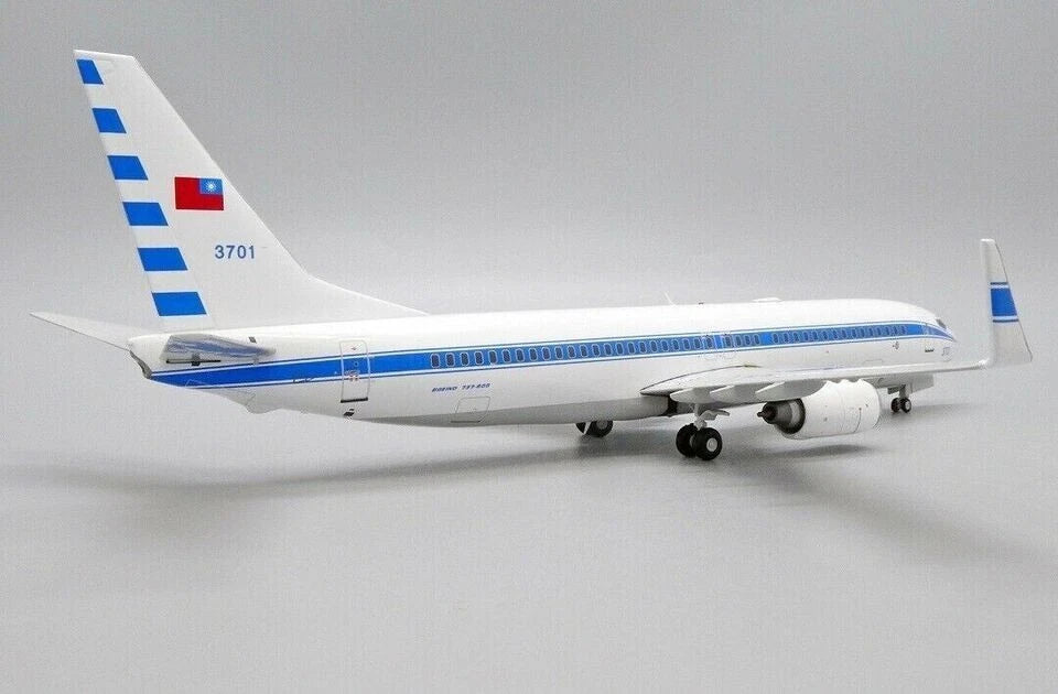 ALBATROS B737-800 TAIWAN AIR FORCE REG: 3701