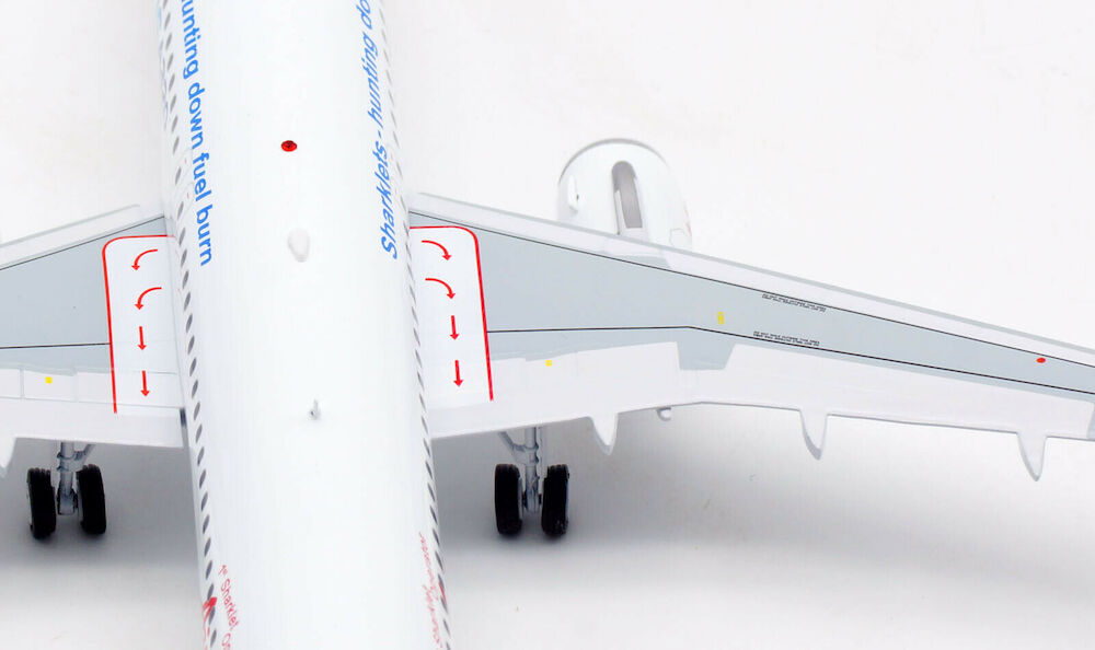 AVIATION 200 AIRBUS/AIR ASIA "1ST SHARKLET OPERATOR"