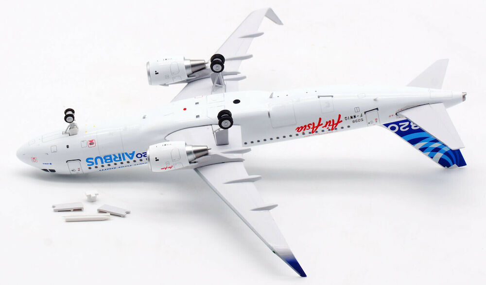 AVIATION 200 AIRBUS/AIR ASIA "1ST SHARKLET OPERATOR"
