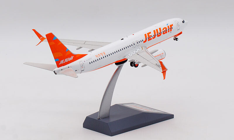 AVIATION 200 B737-8K5 JEJU AIR REG: HL8322