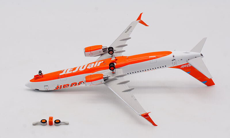 AVIATION 200 B737-8K5 JEJU AIR REG: HL8322