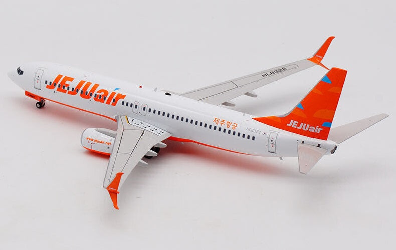 AVIATION 200 B737-8K5 JEJU AIR REG: HL8322