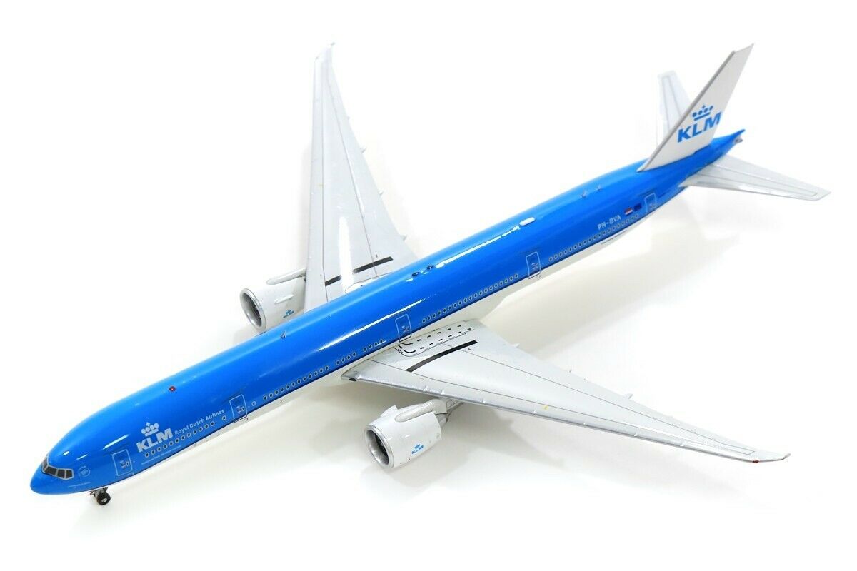 AVIATION 400 B777-300ER KLM REG: PH-BVA
