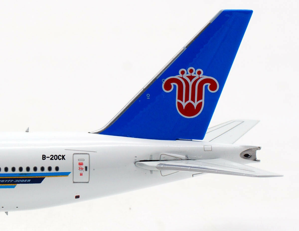 AVIATION 400 B777-300ER CHINA SOUTHERN REG: B-20CK