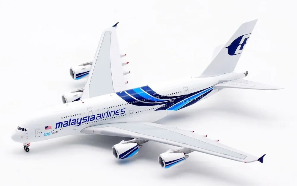 AVIATION 400 A380-841 MALAYSIA AIRLINES REG: 9M-MNF