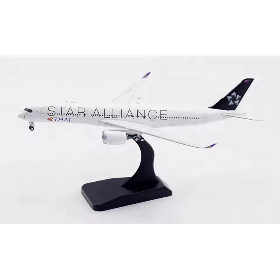 AVIATION 400 A350-900XWB THAI AIRWAYS "STAR ALLIANCE" REG: HS-THQ