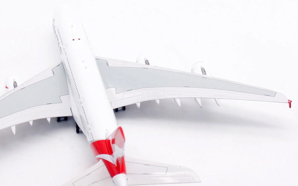 AVIATION 400 A380-842 QANTAS (DETACHABLE GEAR) REG: VH-OQA