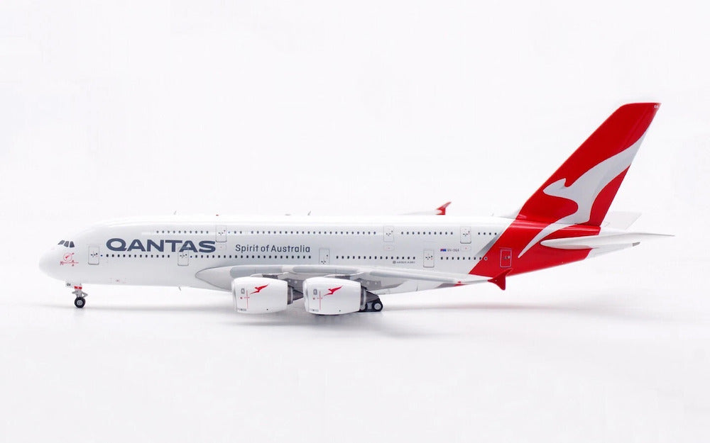 AVIATION 400 A380-842 QANTAS (DETACHABLE GEAR) REG: VH-OQA
