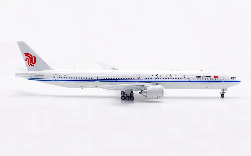 AVIATION 400 B777-300ER AIR CHINA REG: B-1266