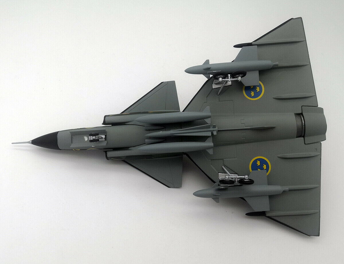 AVIATION72 SAAB VIGGEN JA37 01 LAST FLIGHT