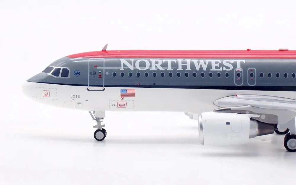 WB MODELS A320-211 NORTHWEST AIRLINES REG: N318US
