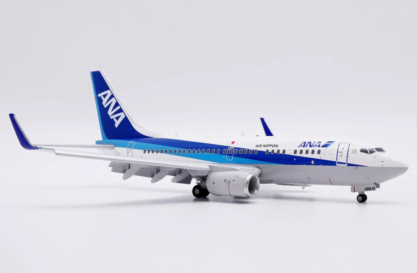 JC WINGS B737-700 ALL NIPPON AIRWAYS "AIR NIPPON" (FLAPS DOWN) REG: JA18AN