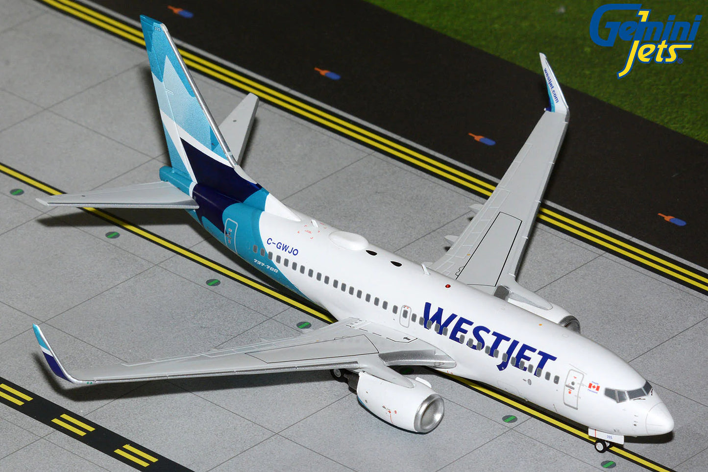 GEMINI JETS B737-700W WESTJET AIRLINES REG: C-GWJO