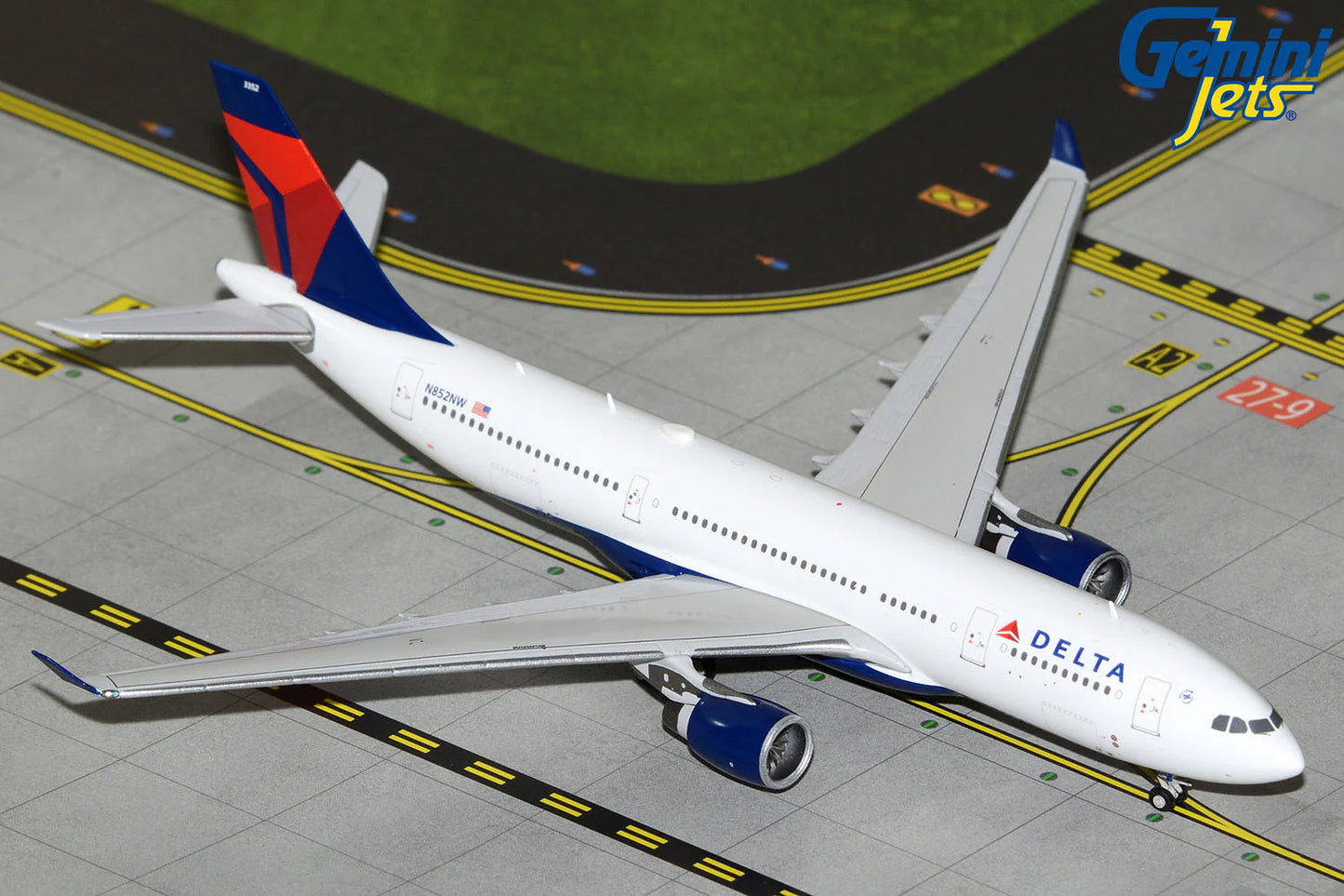 GEMINI JETS A330-200 DELTA AIR LINES REG: N852NW