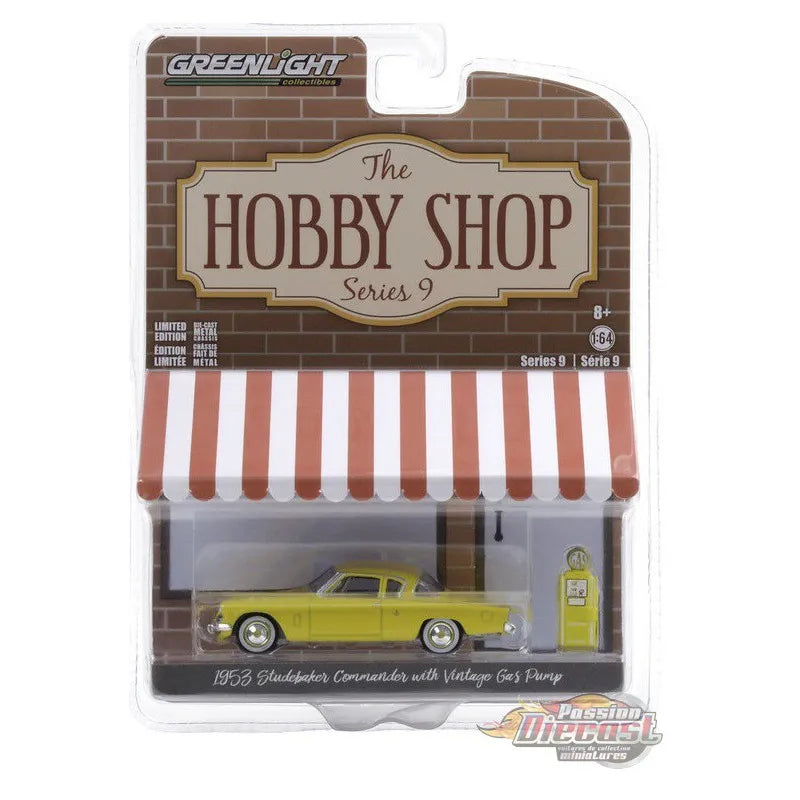 GREENLIGHT 1953 STUDEBAKER COMMANDER WITH GAS PUMP