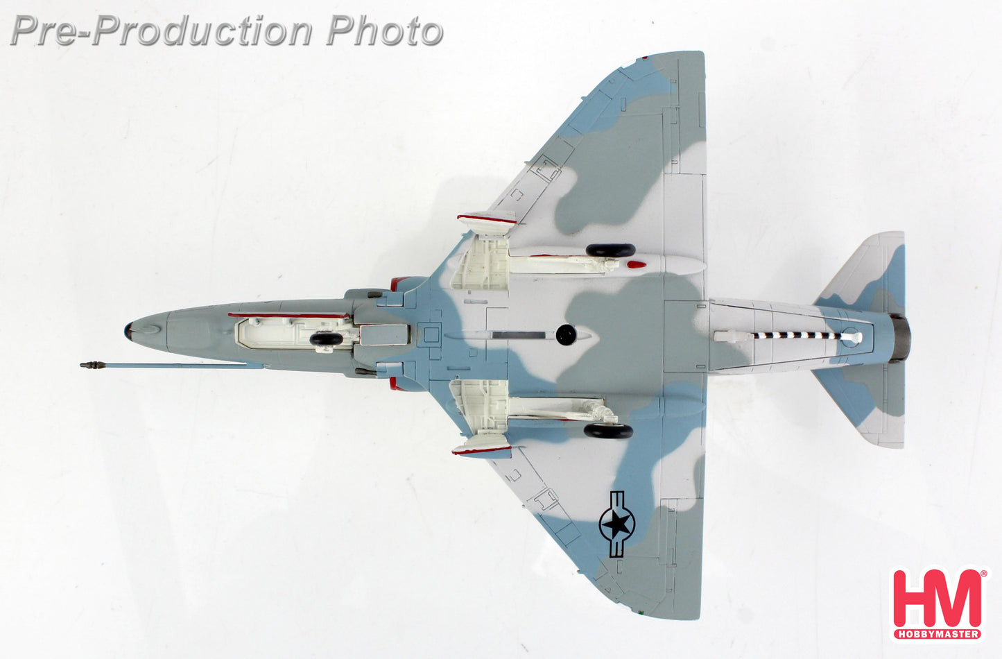 HOBBY MASTER A-4E SKYHAWK US NAVY "AGGRESSOR SCHEME" 151118 VA-43 1975