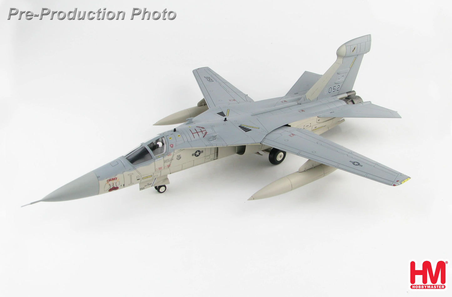 HOBBY MASTER EF-111A RAVEN CHERRY BOMB