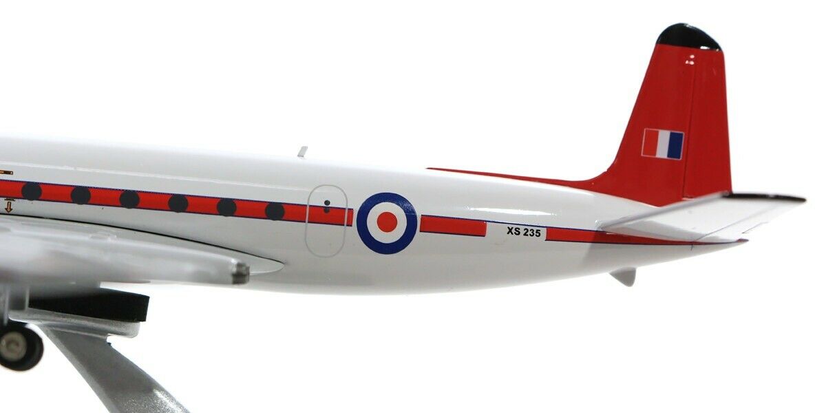 INFLIGHT 200 RAF DE HAVILLAND DH-106 COMET 4C XS235