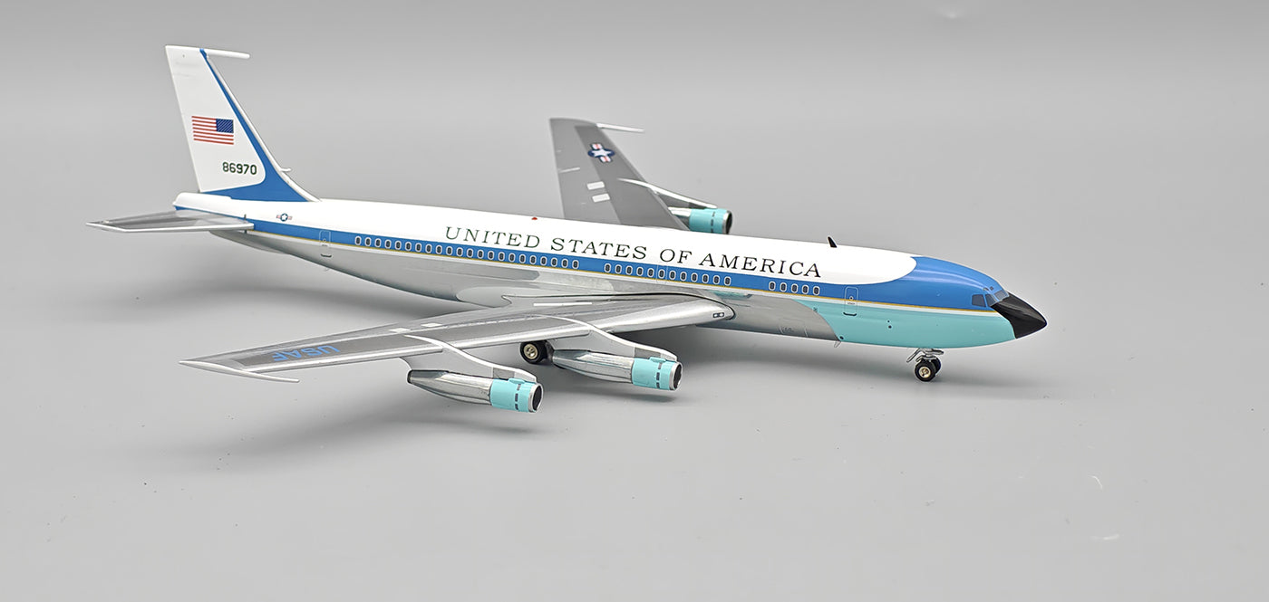 INFLIGHT 200 VC-137B (B707-153B) USAF (POLISHED) REG: 58-6970