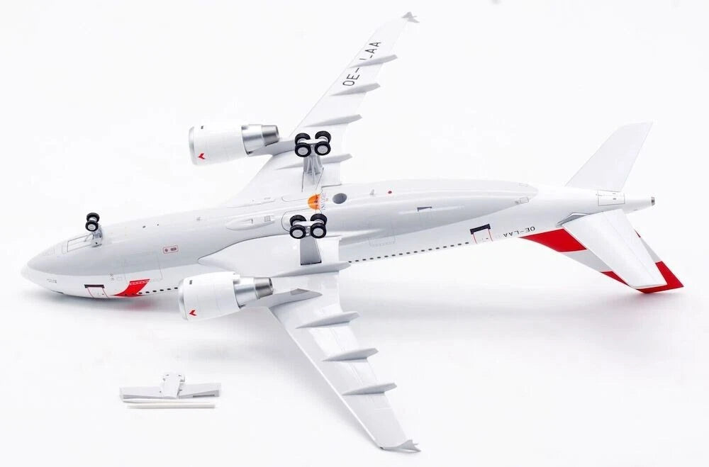 INFLIGHT 200 A310-324ET AUSTRIAN AIRLINES REG: OE-LAA