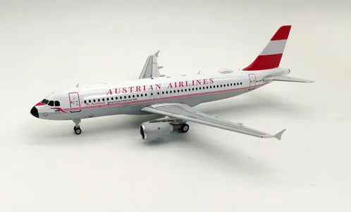 INFLIGHT 200 A320 AUSTRIAN AIRLINES REG: OE-LBP WITH STAND