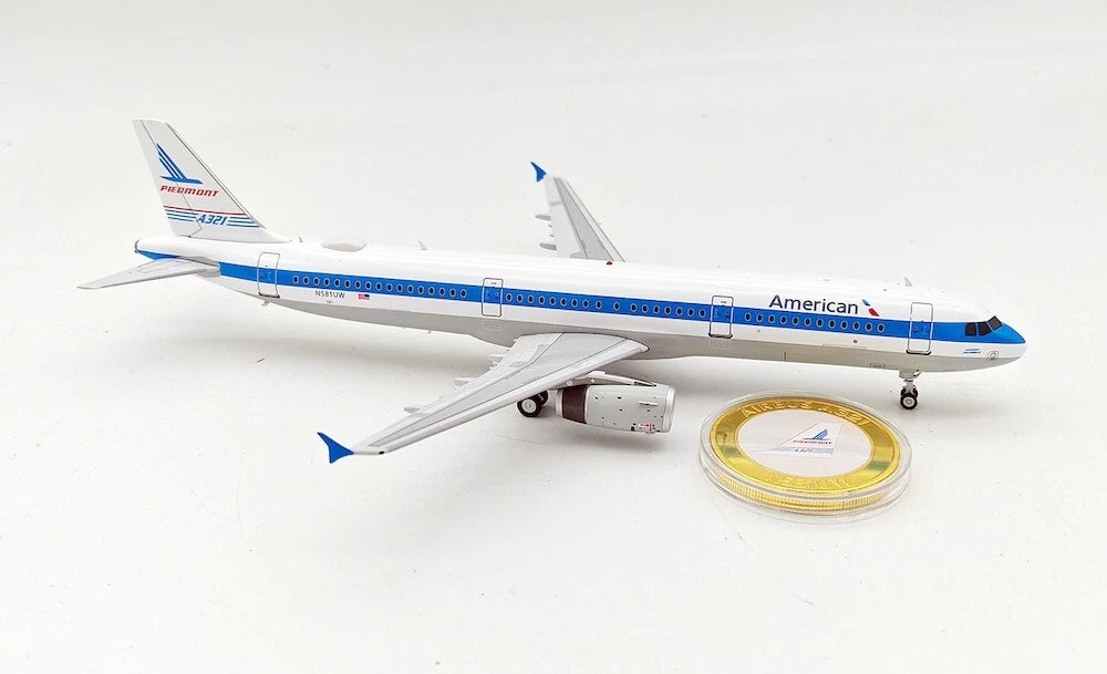 INFLIGHT 200 A321-231 AMERICAN AIRLINES REG: N581UW AND COLLECTORS COIN