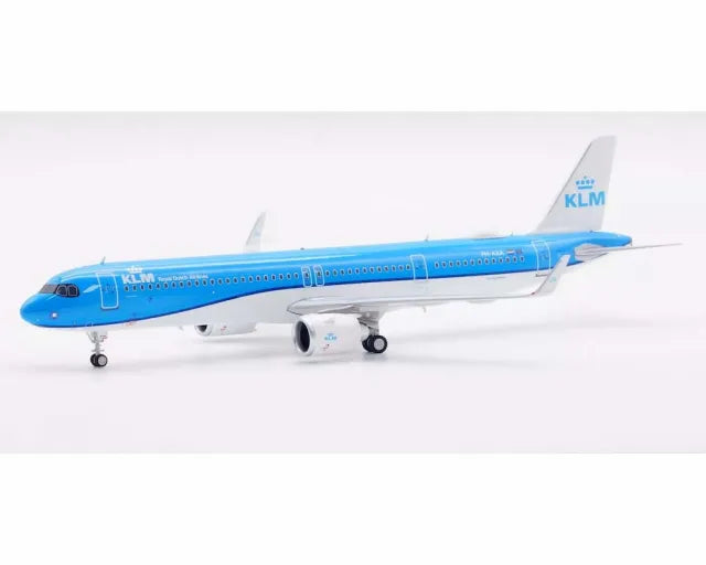 INFLIGHT 200 A321-252NX ROYAL DUTCH AIRLINES (KLM) REG: PH-AXA