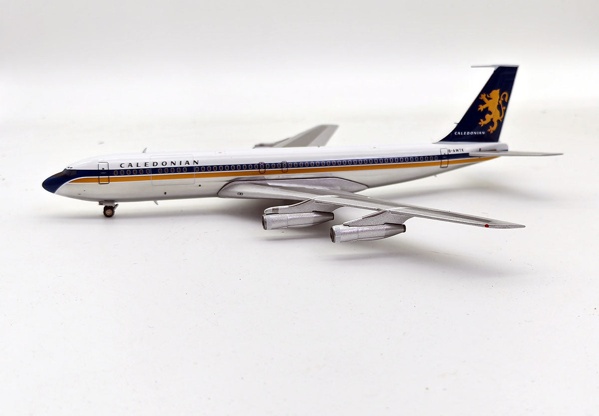 INFLIGHT 200 B707-349C CALEDONIAN AIRWAYS REG: G-AWTK