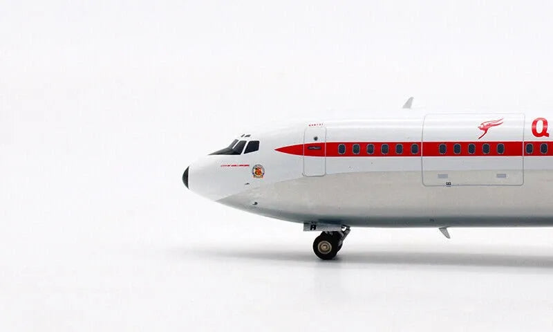 INFLIGHT 200 B707-300 QANTAS VJET REG: VH-EBR
