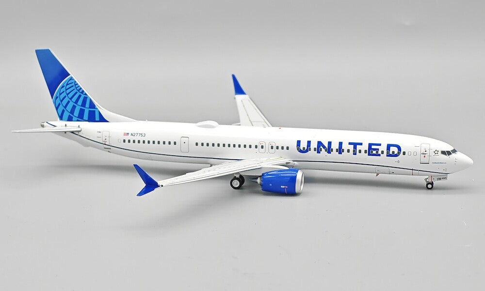 INFLIGHT 200 B737-10 MAX UNITED AIRLINES REG: N27753