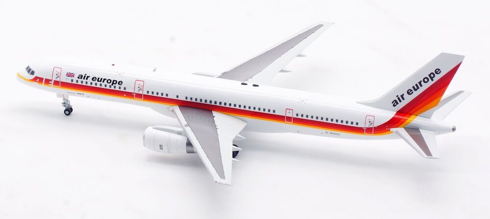 INFLIGHT 200 B757-236 AIR EUROPE REG: G-BNSD