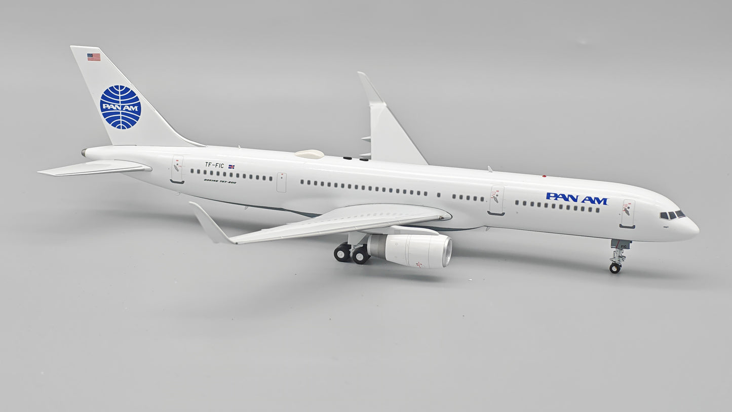 INFLIGHT 200 B757-200 PAN AM "YANKEE CLIPPER II" REG: TF-FIC