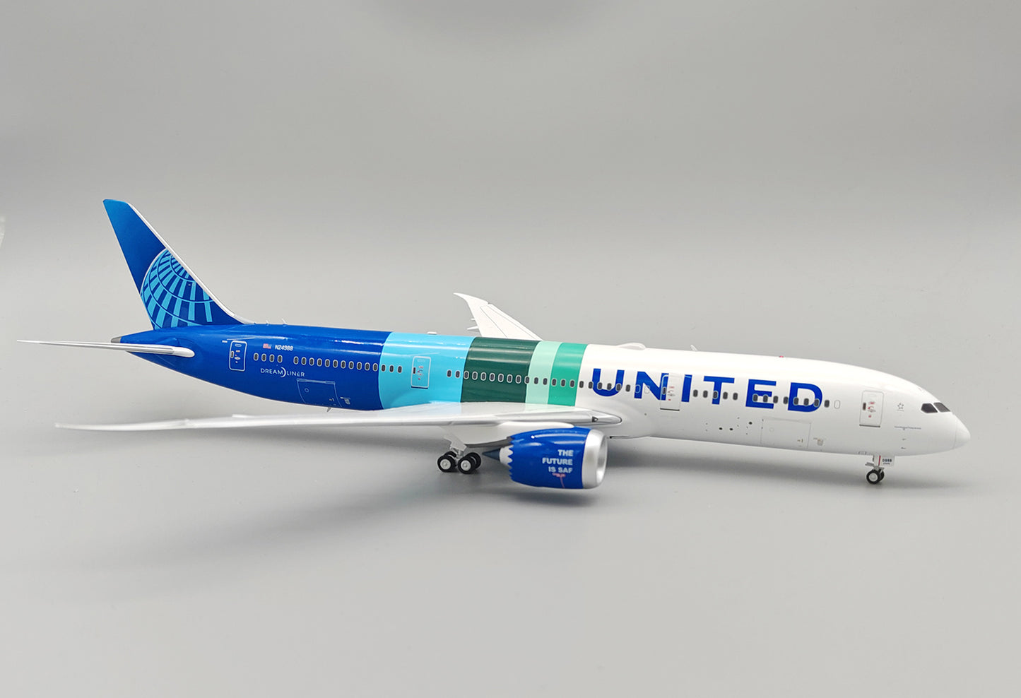 INFLIGHT 200 B787-9 UNITED AIRLINES "THE FUTURE IS SAF SCHEME" REG: N24988