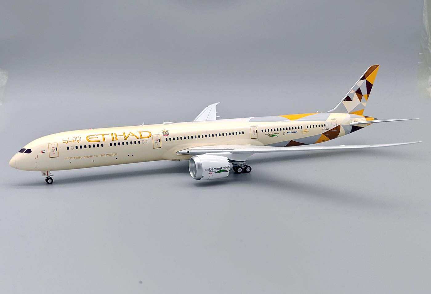 INFLIGHT 200 B787-10 DREAMLINER ETIHAD AIRWAYS REG: A6-BMI