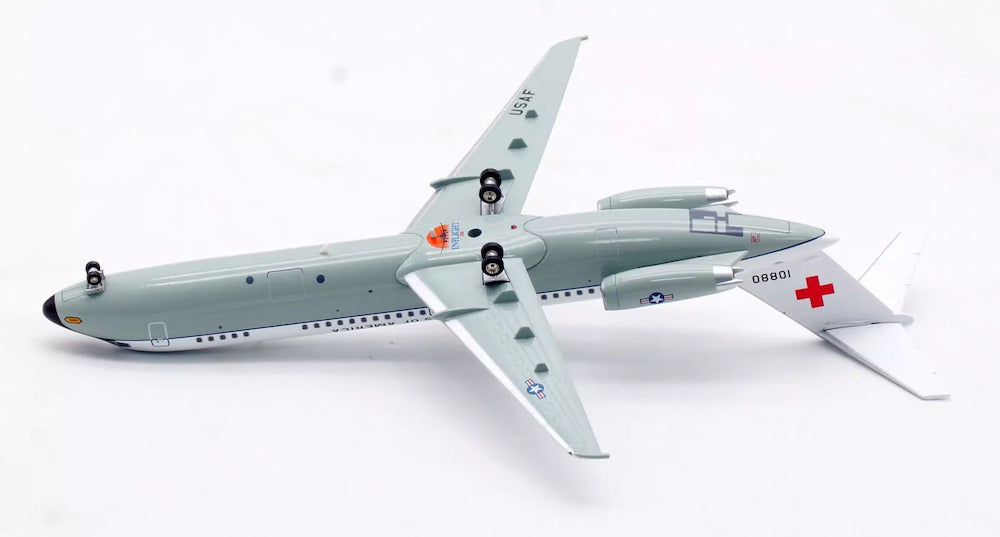 INFLIGHT 200 C-9A US AIR FORCE NIGHTINGALE REG: 71-0880