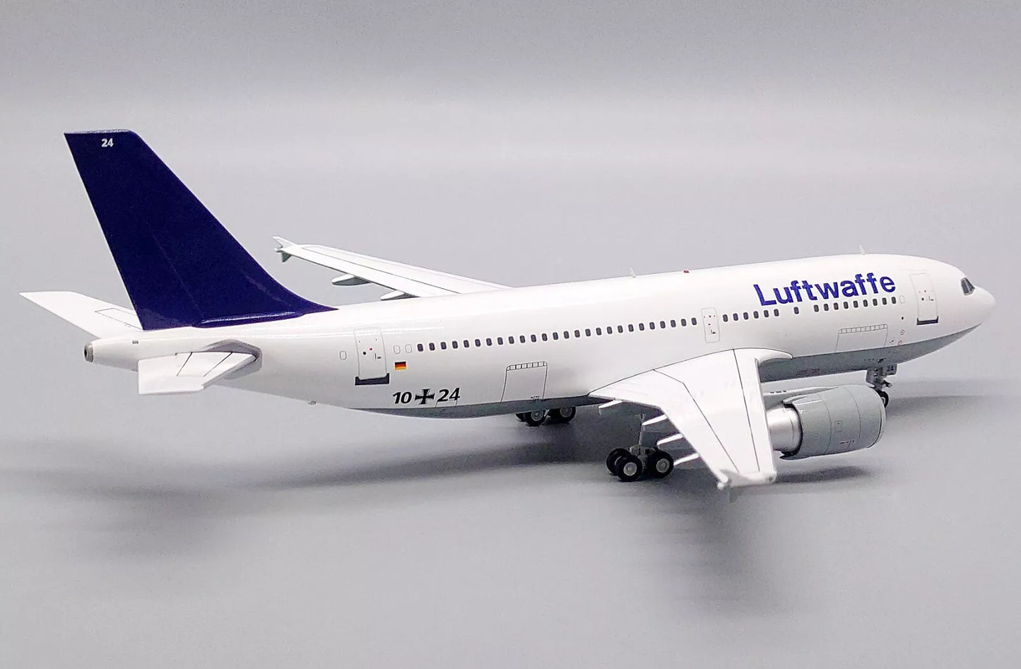 JC WINGS A310-300 LUFTWAFFE REG: 10+24