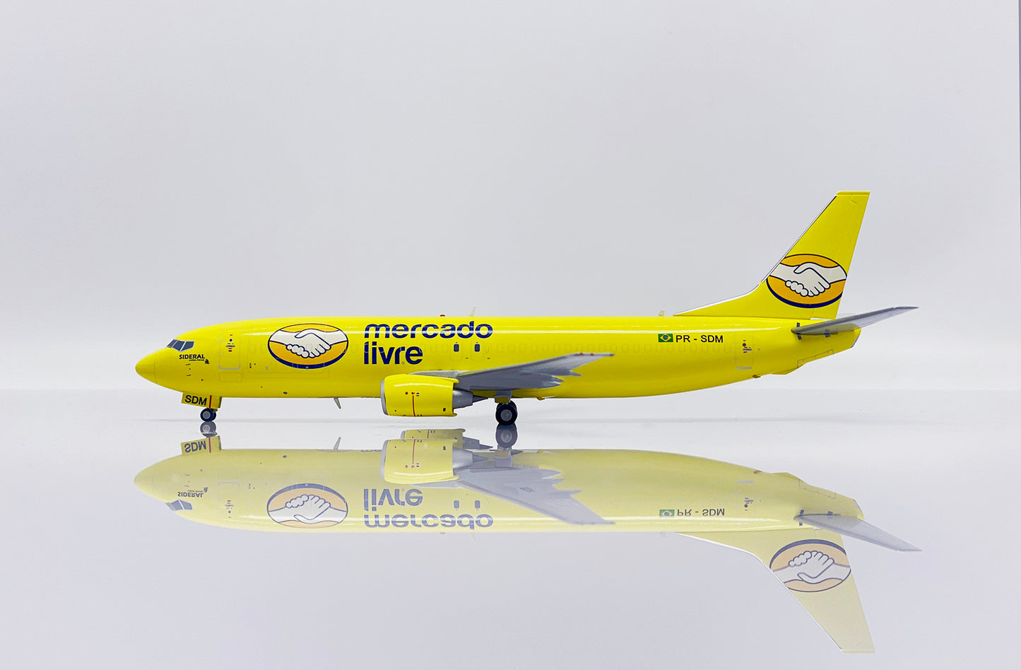 JC WINGS B737-400SF MERCADO LIVRE (SIDERAL AIR CARGO) REG: PR-SDM