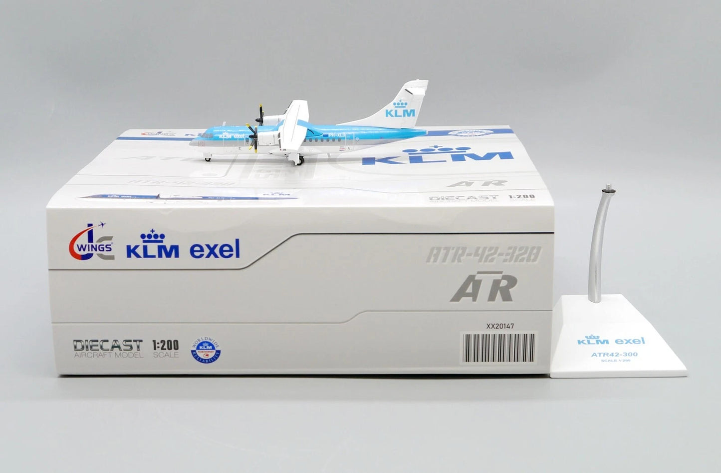 JC WINGS ATR42-300 KLM EXEL REG: PH-XLD