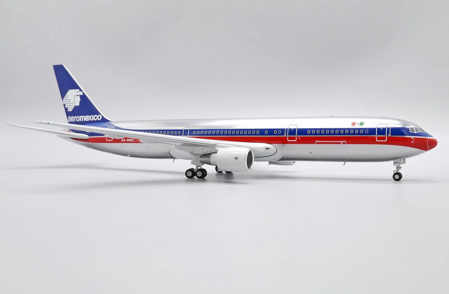 JC WINGS B767-300ER AEROMEXICO (POLISHED) REG: XA-RWX