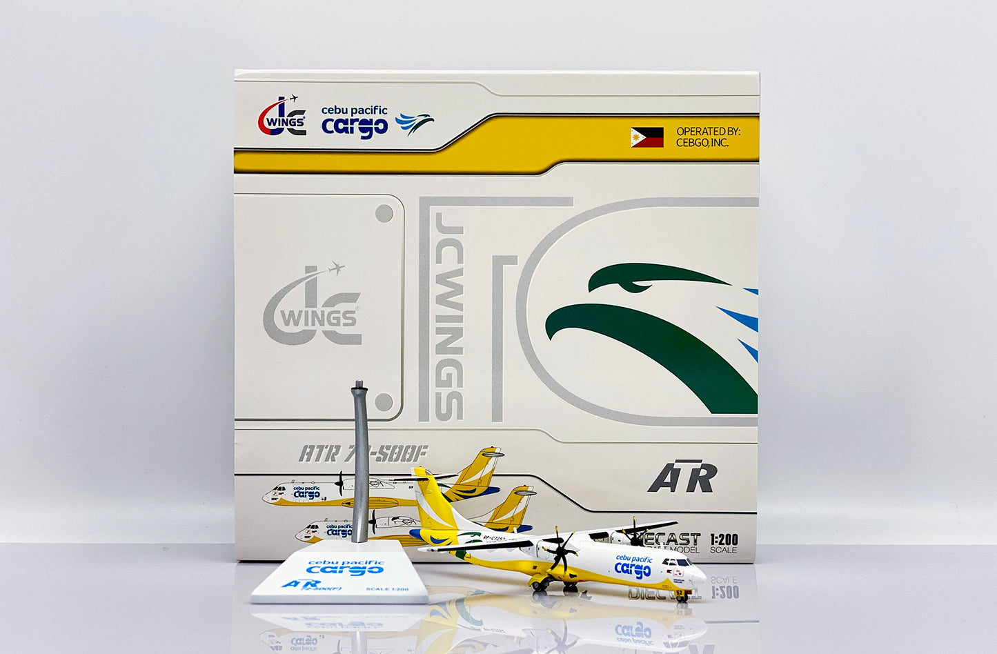 JC WINGS ATR72-500F CEBU PACIFIC CARGO REG: RP-C7252