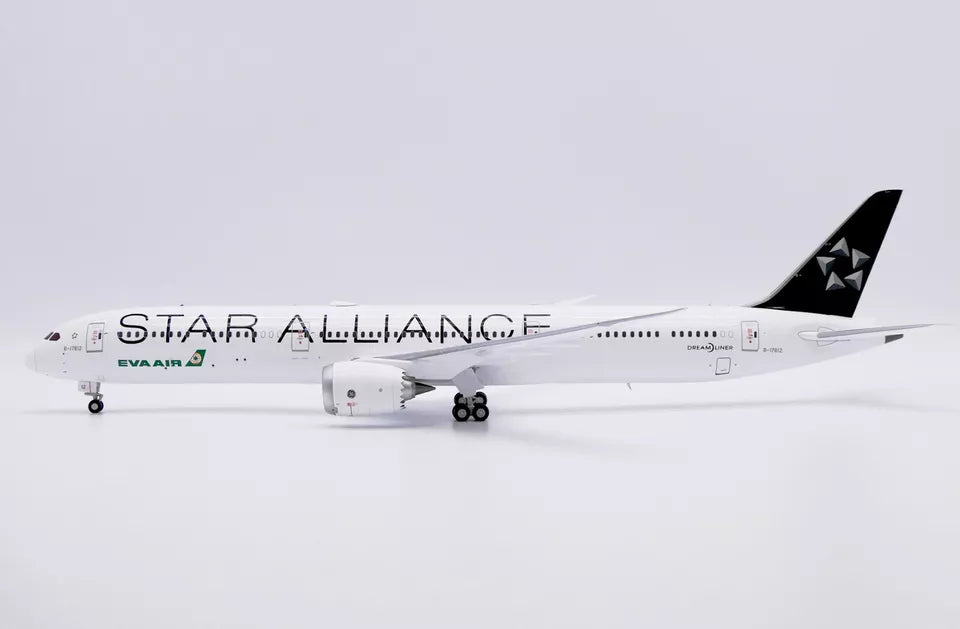 JC WINGS B787-10 DREAMLINER EVA AIR "STAR ALLIANCE LIVERY" REG: B-17812