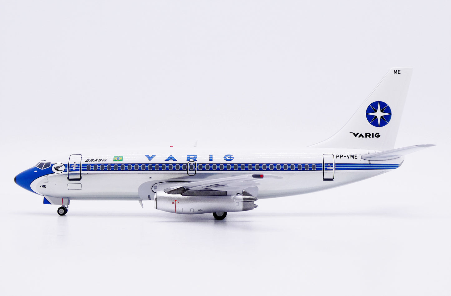 JC WINGS B737-200 VARIG (POLISHED) REG: PP-VME