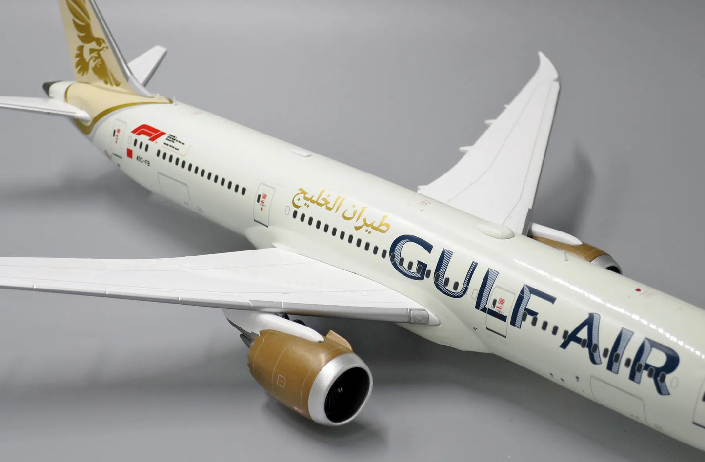 JC WINGS B787-9 DREAMLINER GULF AIR REG: A9C-FB