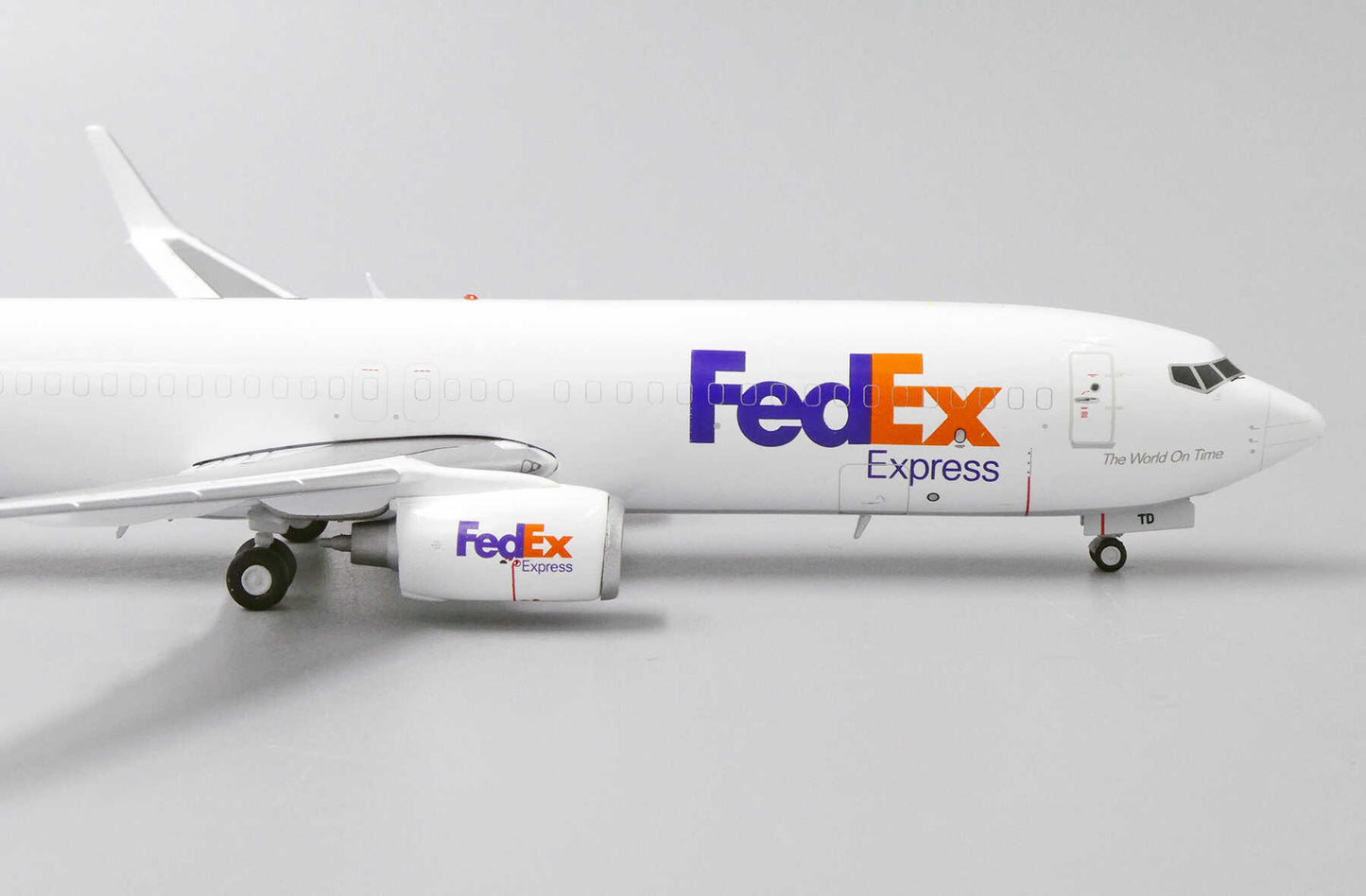 JC WINGS B737-800(SF) FEDEX EXPRESS "WEST ATLANTIC" REG: G-NPTD
