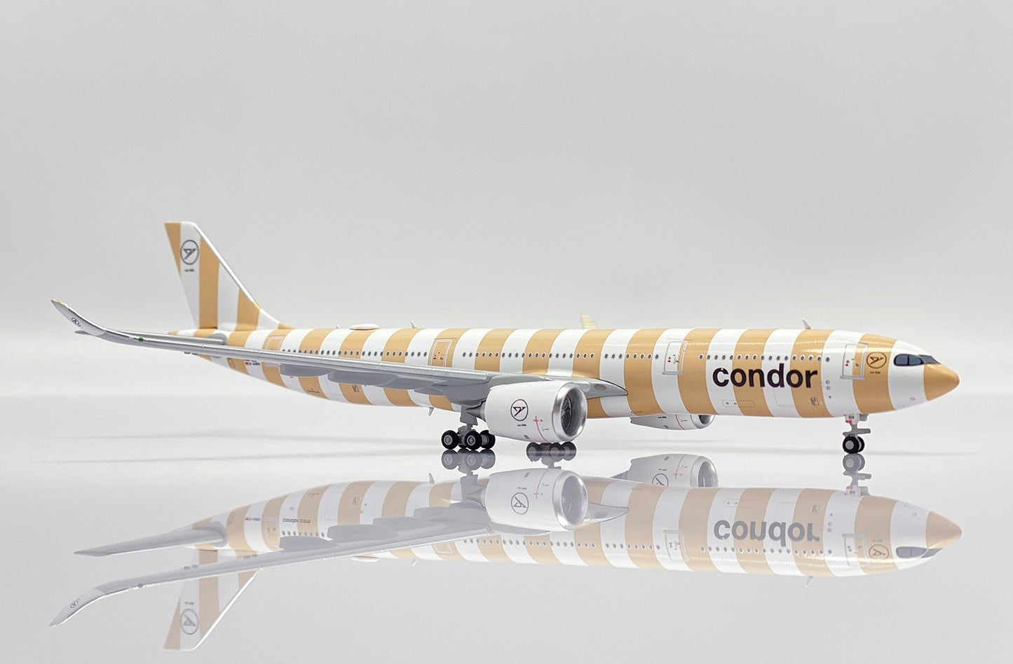 JC WINGS A330-900NEO CONDOR BROWN REG: D-ANRH